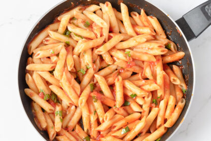 Tomato sauce pasta