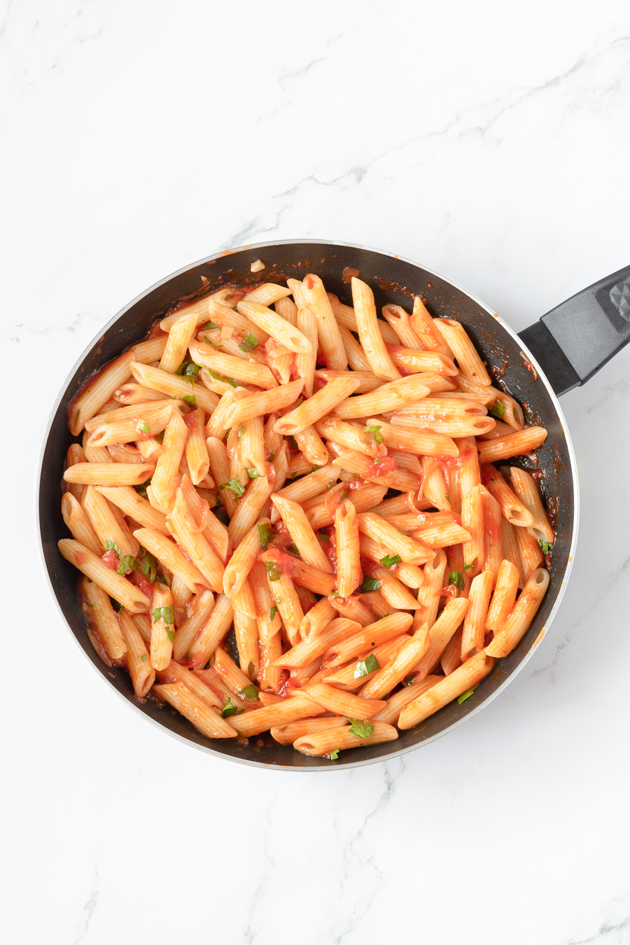 Tomato sauce pasta